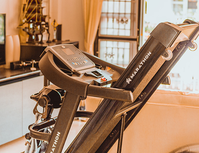 保养跑步机电机的方法